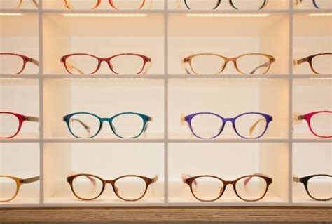 JINS Eyewear Glasses "JINS SCREENS" Created To Combat Digital Eye Strain Digital Eye Strain ...