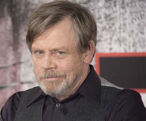 Mark Hamill Biography - Facts, Childhood, Family Life & Achievements