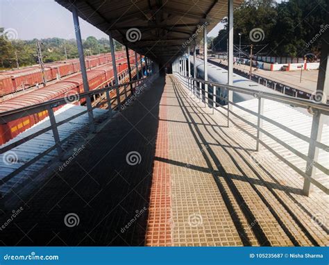 Walkway Bridge at Jharsuguda Railway Station Editorial Photography ...