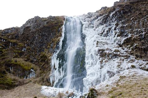 Seljalandsfoss waterfall stock image. Image of landmark - 30293613