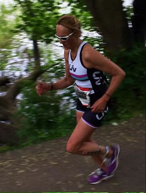 Louise Minchin triathlon - Chester Chronicle