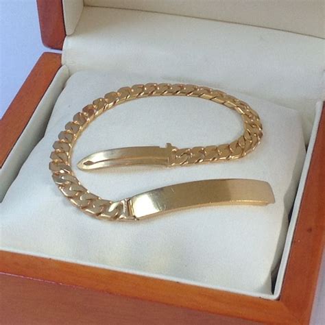 Solid yellow gold 18 kt (750/000) bracelet with engraving plate - without engraving. - Catawiki