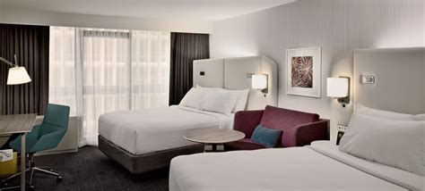 Crowne Plaza Receives Patent for ‘Guest Room of the Future’ | Smart Meetings