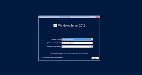 Windows Server 2012 Installation and Comparison with Linux installation