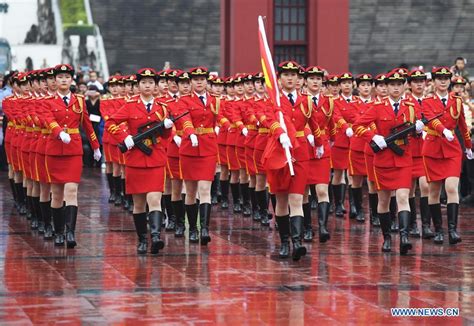 Flag-raising ceremonies held across China to celebrate National Day (4) - People's Daily Online