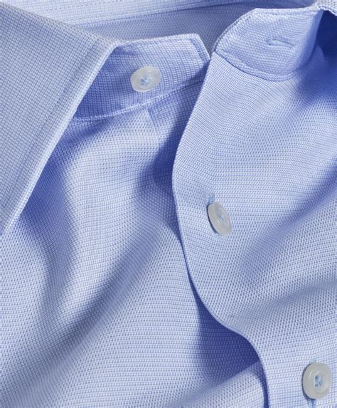 TBSP02100454 | Light Blue Dobby Weave Dress Shirt - David Donahue