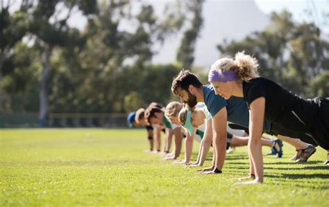 Outdoor Exercises That Are Perfect For Fall