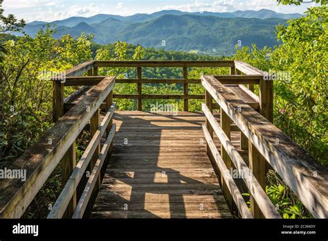 Scenic overlook of the Blue Ridge Mountains from Black Rock Mountain ...