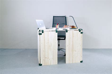 DIY Desk - Home Office : 5 Steps - Instructables