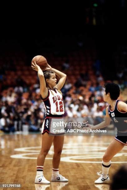 Kim Mulkey Photos and Premium High Res Pictures - Getty Images