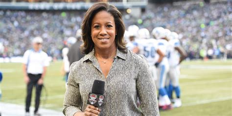 Lisa Salters (ESPN) Wiki Bio, husband, salary, net worth, measurements