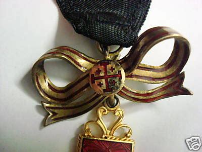 ORDER OF HOLY SEPULCHRE KNIGHT LADIES MEDAL & STICK PIN | #44491037