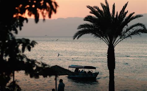 Explore The Best Beaches in Aqaba - Travelmaping