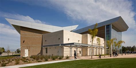 Oxnard College Performing Arts Center | SVA Architects