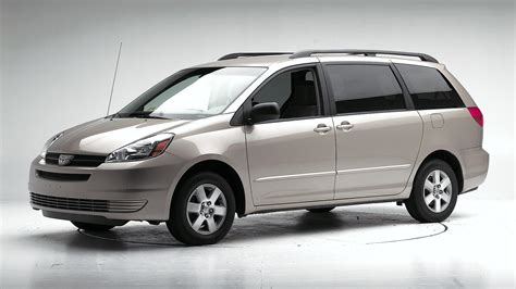 2004 Toyota Sienna