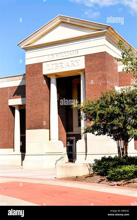 The J.D. Williams Library building on the campus of "Ole Miss ...