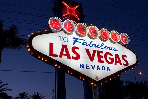 Welcome to Fabulous Las Vegas sign | Logo Design Love