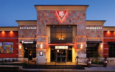 BJ’s Restaurant & Brewhouse Application Online: Jobs & Career Info