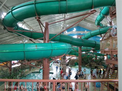 Medusa's Indoor Waterpark at Mt. Olympus | Theme Park Archive