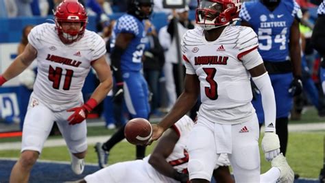 Louisville QB Malik Cunningham declares for draft