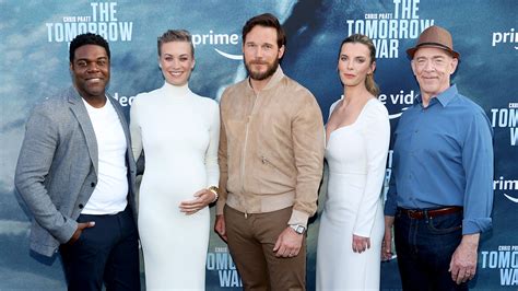 Chris Pratt on ‘The Tomorrow War’ Streaming Shift, EP Debut – The ...