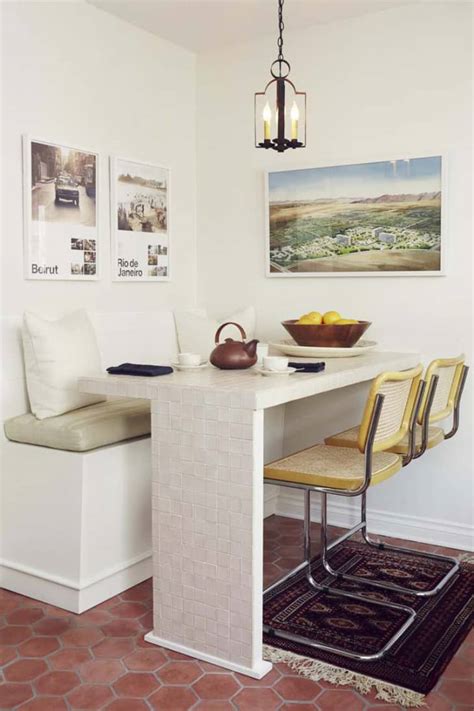 Banquette Built-In Benches Add Smart Kitchen Seating | Apartment Therapy