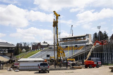 WMU football team will play under new lights in 2021 after Waldo ...