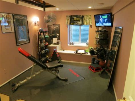 17 Moderne Home Gym Design Ideen Halten Sie Straff - Diy Kunst | Gym room at home, Home gym ...