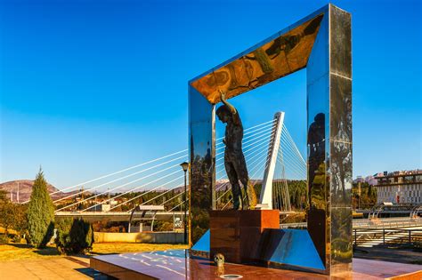 Vladimir Vysotsky Monument | Podgorica, Montenegro - Fine Art Photography by Nico Trinkhaus