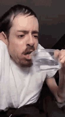 Thirsty Drink GIFs | Tenor