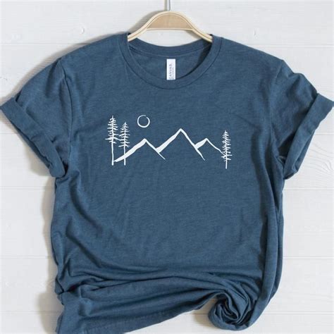 Minimalist Mountain Graphic Tee, Simple Mountain T-Shirt, Hand Drawn ...