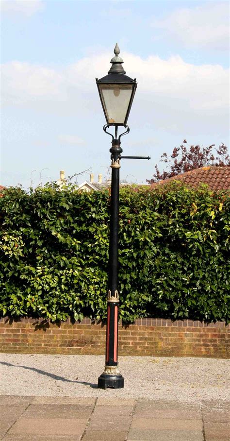 Victorian street lamp | Warisan Lighting