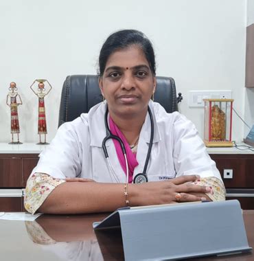 Best Lady Physician near me in Chandanagar | Expert Female Doctor