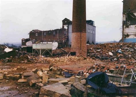 File:Leney Wateringbury demolition (2).jpg - Brewery History Society Wiki