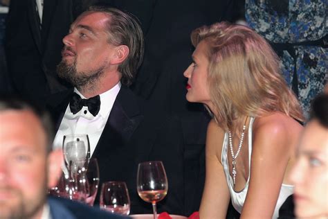 Toni Garrn Leonardo Dicaprio Golden Globes