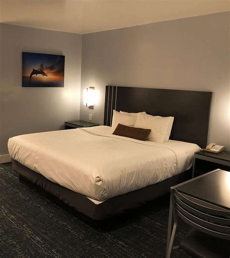 Monterey CA Lodging | Monterey CA Accommodations | Pacific Inn Monterey