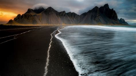 Download wallpaper 2560x1440 dark, beach, sea waves, nature, mountains ...