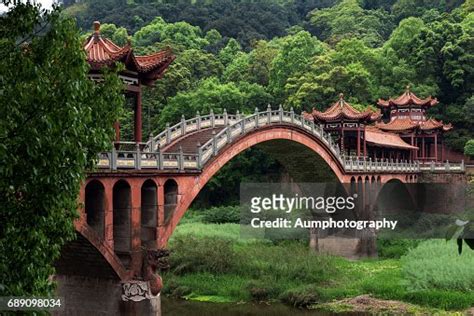 Haoshang Bridge Near Leshan Giant Buddha Sichuan Province China High-Res Stock Photo - Getty Images