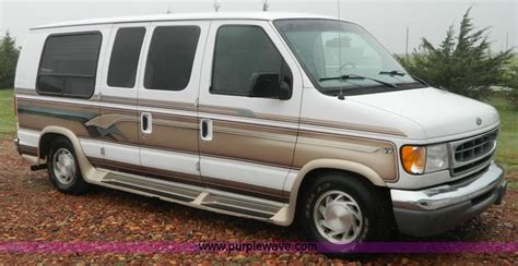 1999 Ford Econoline E150 conversion van in Victoria, KS | Item D6107 sold | Purple Wave