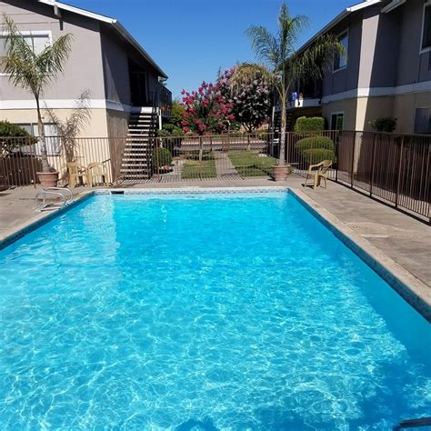 CLOVIS POOL CARE - Updated May 2024 - 25 Photos & 13 Reviews - Clovis ...