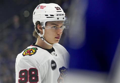 Blackhawks' Connor Bedard undergoes jaw surgery, out 6-8 weeks - Yahoo ...