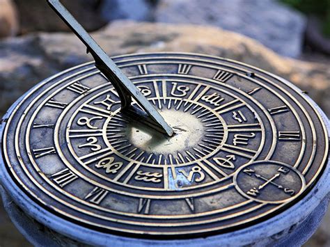 sundial | Definition, History, Types, & Facts | Britannica