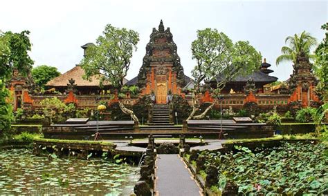 16 Tempat Wisata di Ubud (Bali) Terbaru & Lagi Hits Dikunjungi - iTrip