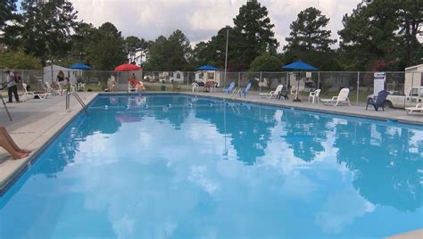 Jacksonville's first public pool opens in time for Fourth of July