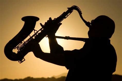 15 Best Saxophone Players of All Time - Singersroom.com