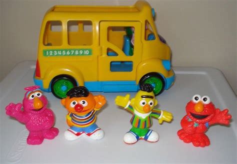 Playskool Sesame Street School Bus Von Count Elmo Bert Ernie telly figure lot | #1940227981