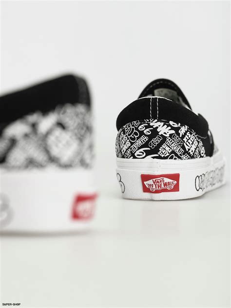 Vans Classic Slip On Shoes (graffiti/black/white)