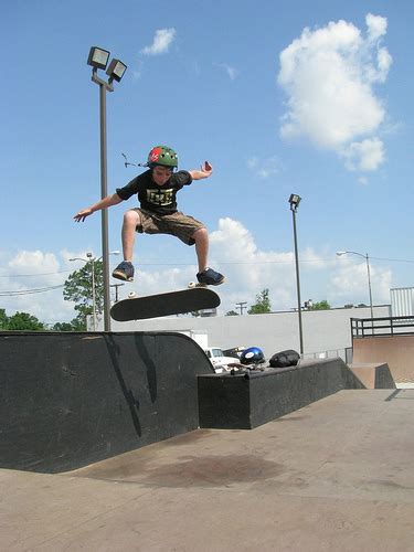 Heelflip | Skateboarding Wiki | Fandom powered by Wikia