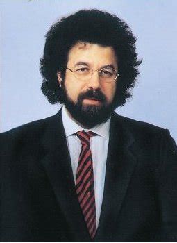 Giuseppe Sinopoli (Conductor) - Short Biography [More Photos]