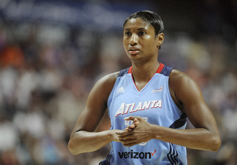 Angel McCoughtry Announces Return to Atlanta Dream, WNBA - The 3 Point ...